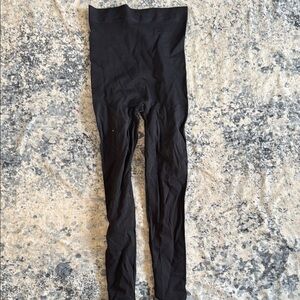 High-Waisted Black Leggings MATERNITY